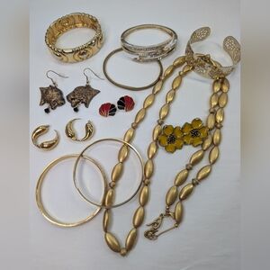 Grab Bag #66 Vintage Gold Tone